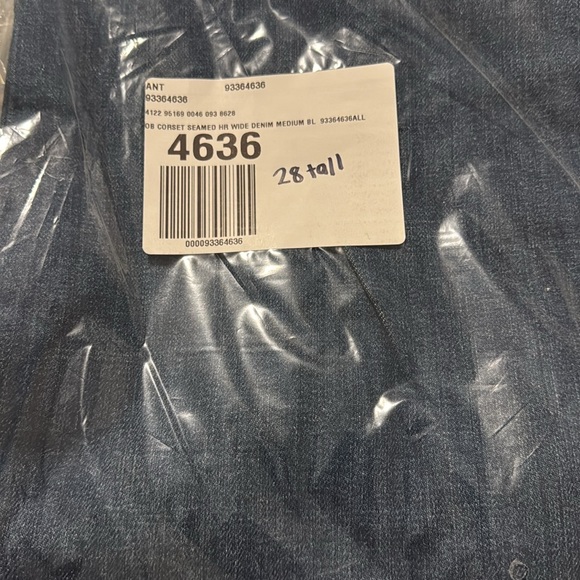 Pilcro Corset Seamed High-rise Wide Leg Jeans - Picture 5 of 5